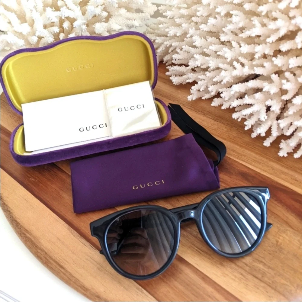 NWT Gucci Black Sunglasses - Picture 4 of 9